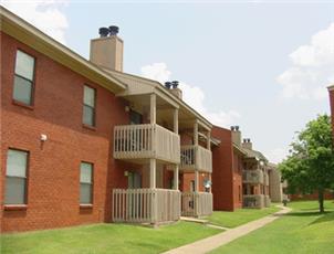 2800 McFarland