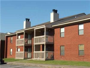 2800 McFarland