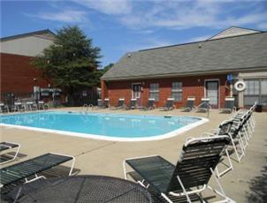 2800 McFarland