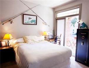 Boulevard Lofts