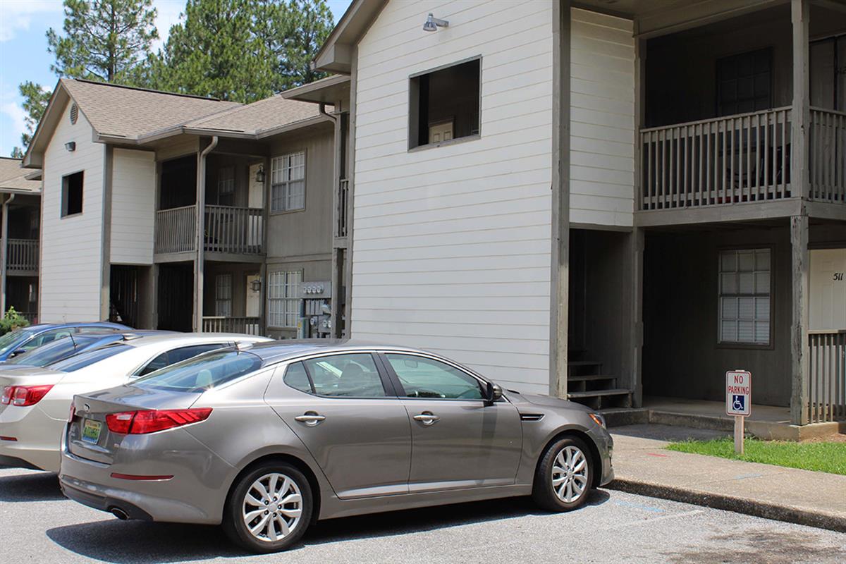 Cypress Creek Apartment in Tuscaloosa, AL