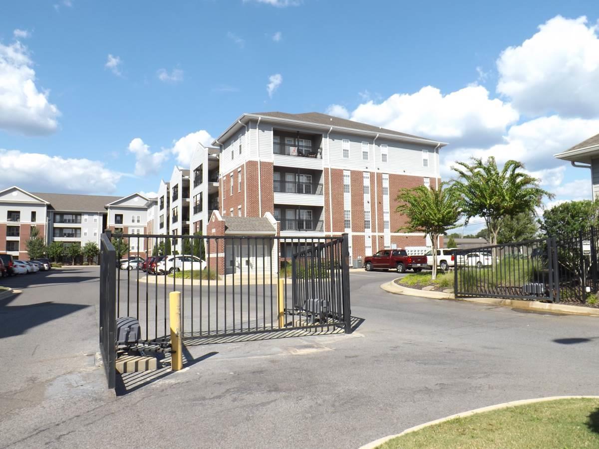 Houndstooth Condos Apartment in Tuscaloosa, AL