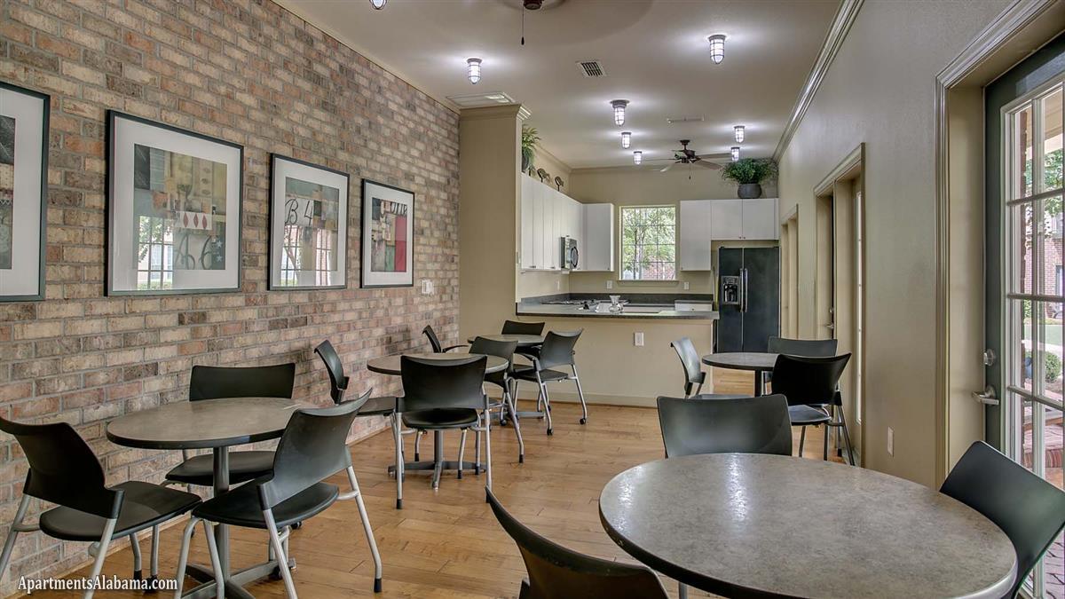 Midtown Village Apartment in Tuscaloosa, AL