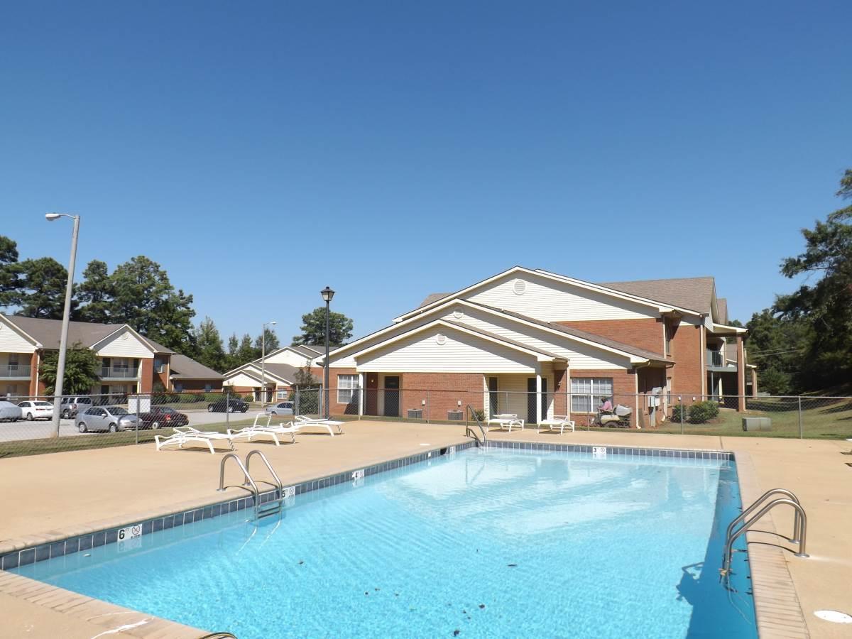 Parkwood Apartment in Tuscaloosa, AL