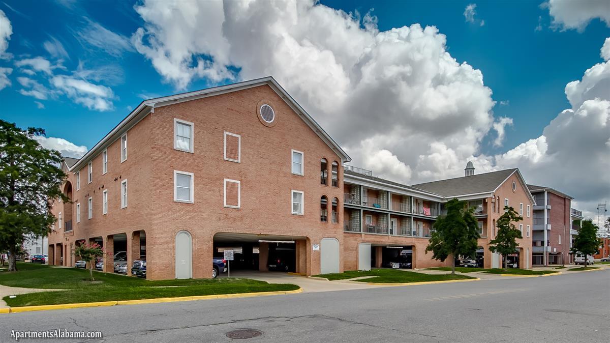 September Place Apartment in Tuscaloosa, AL