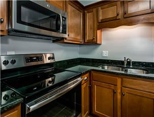 Essex Square Apartments